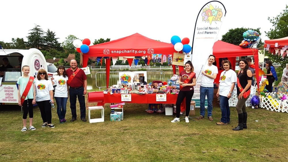 volunteer_in_the_community